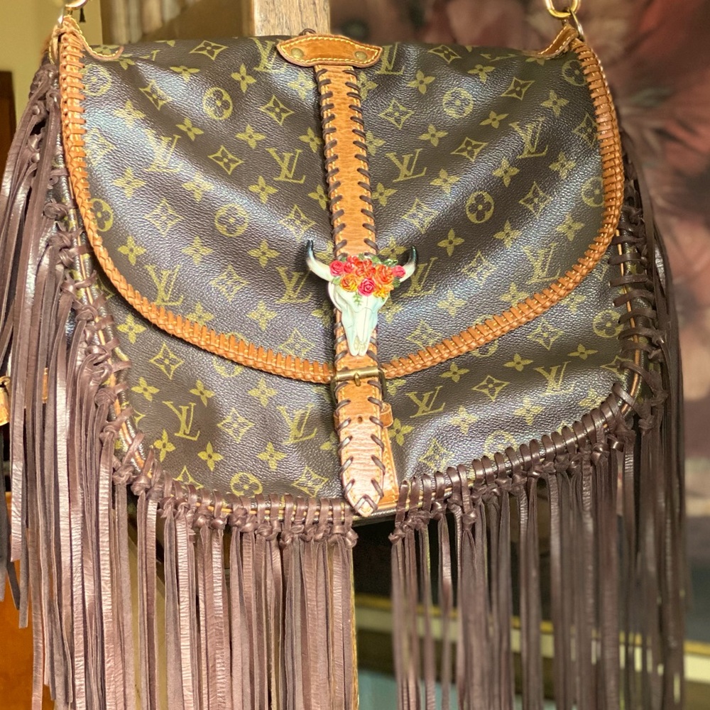 Louis Vuitton Saumur